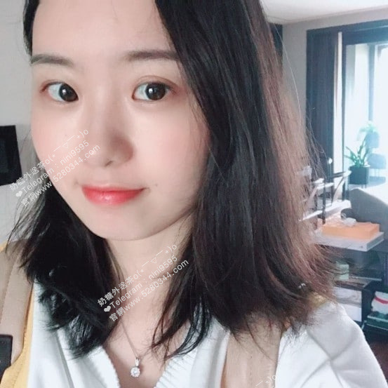 小妖 (1).jpg