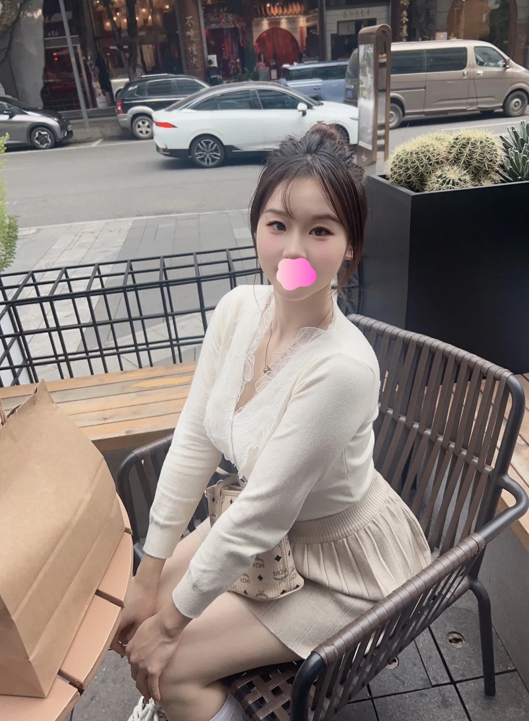 雅雅發廣告 (1).jpg