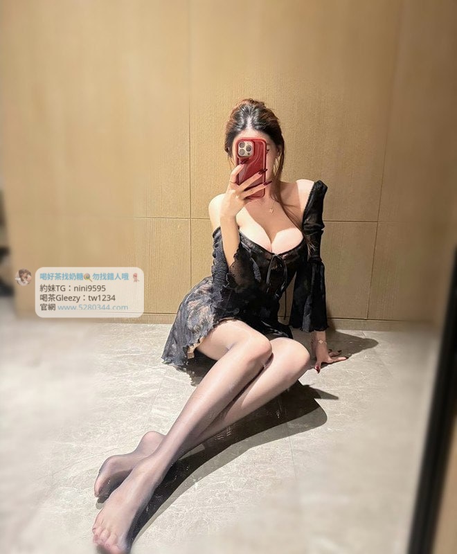 汝汝 (2).jpg