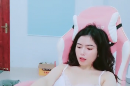 手機直播展示美穴