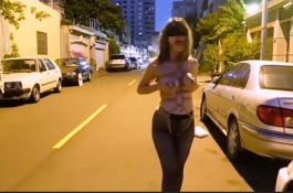 黑絲裸體龜甲縛..街頭露出