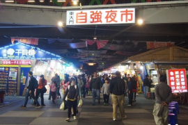 福町夜市(東大門夜市) （彩虹夜市）