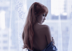 性欲缠身的cos圈尤物少女