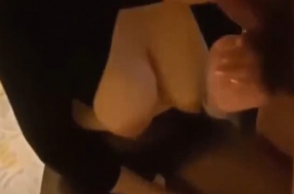 沒摸到我就不相信這兩坨是真的...