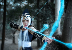 英雄聯盟 寒冰射手艾希