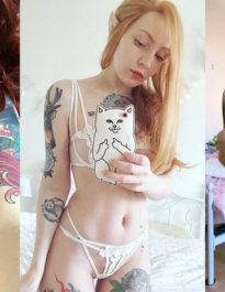 天使系洋妹愛玩Cosplay！超性感裝扮 (16P)