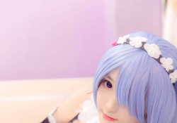 雷姆的性感內衣Cosplay