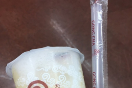 ----位于動漫星城的「四雲奶蓋貢茶」