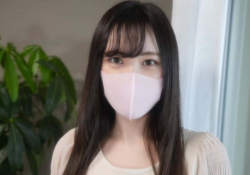 チューバーの中身の女の子を-2